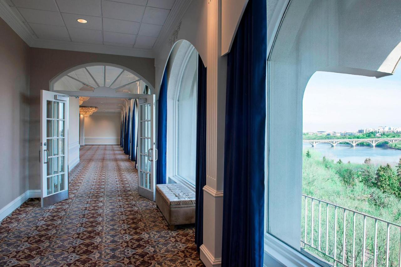 Sheraton Cavalier Saskatoon Hotel Exterior foto