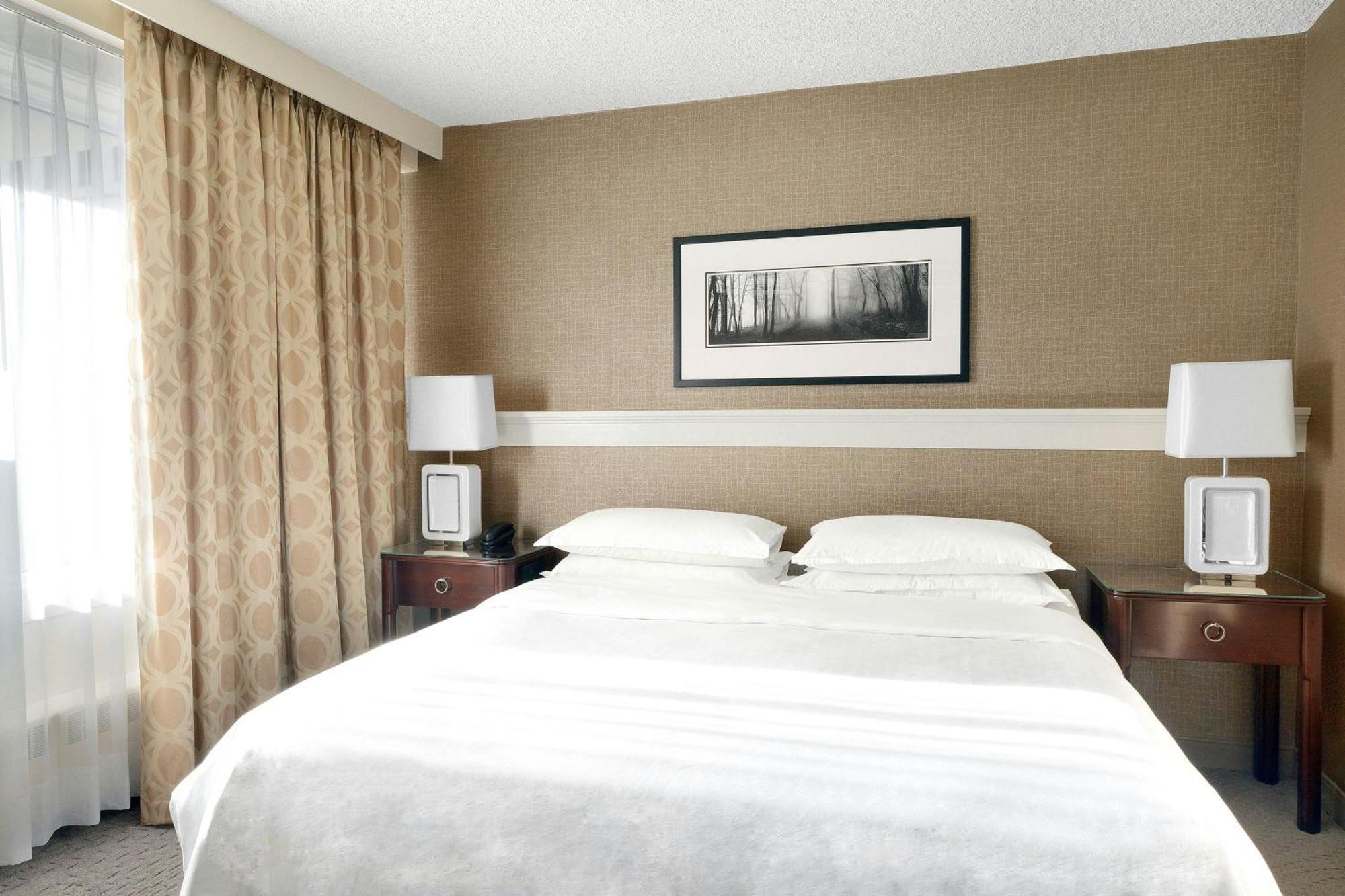 Sheraton Cavalier Saskatoon Hotel Exterior foto
